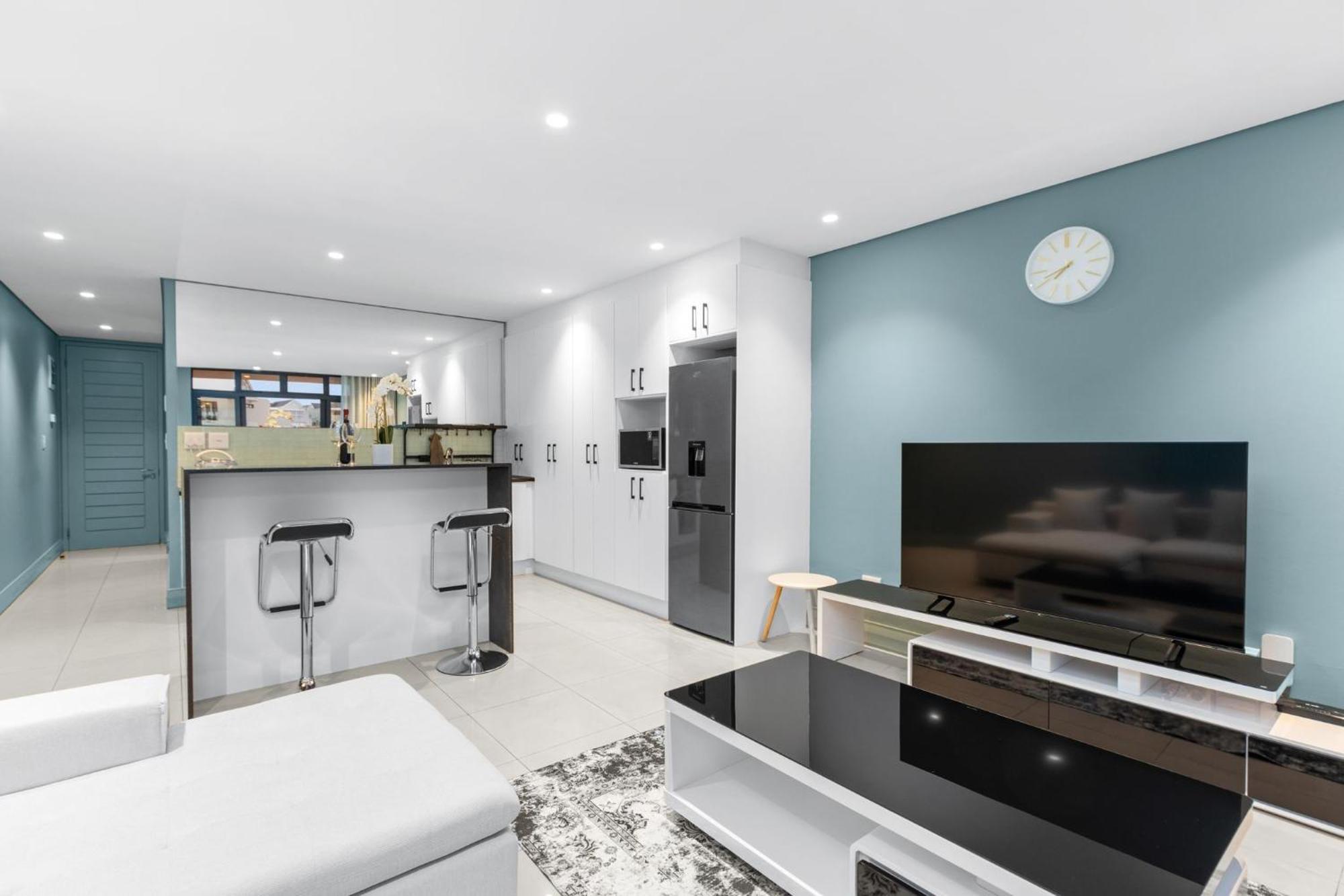 Apartment Eden On The Bay 106 By Host Agents *