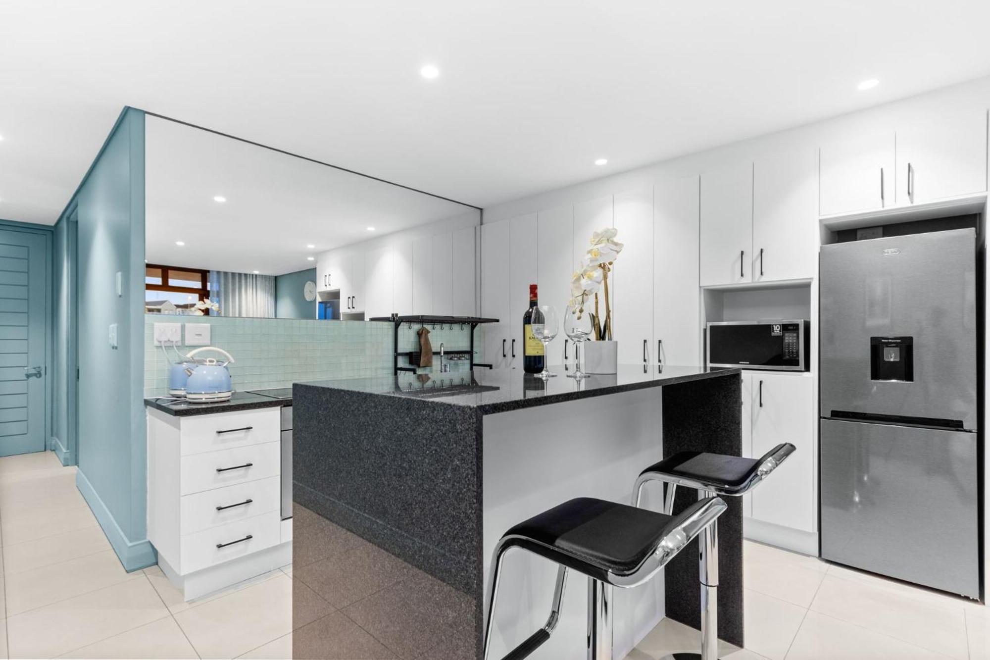 Eden On The Bay 106 By Host Agents * Cape Town